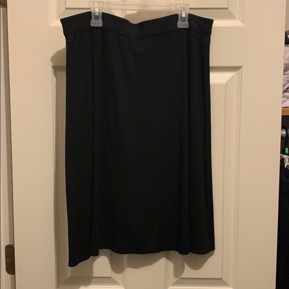 Black skirt